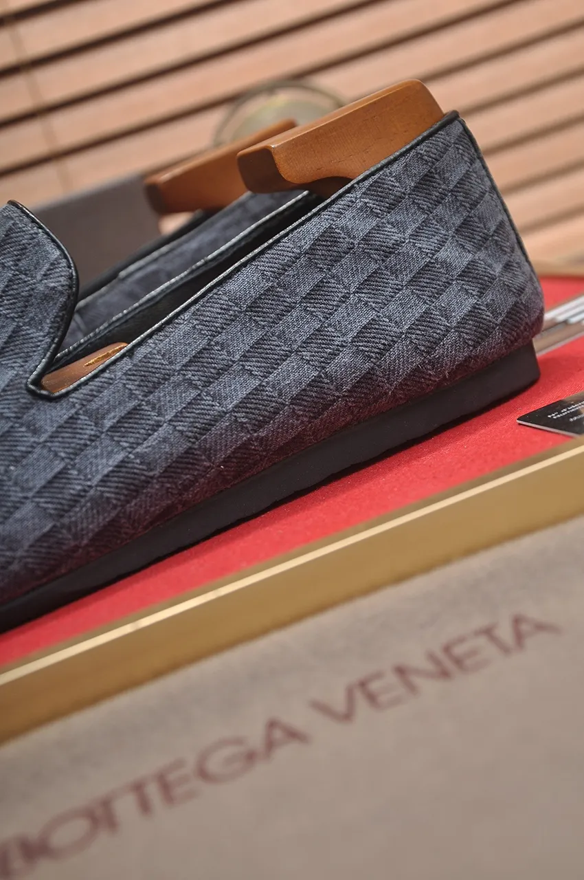 Men's shoes 💰460💶 [Botteg Venetta (BV)] (wallet shoes) exclusive new model official website new model The upper is made of high-quality top calfskin. Delicate feel and flowing luxurious texture. Tailored for refined men to create a noble aura. Delicate and regular Mark hand stitching. Smooth lines. Full sheepskin lining, comfortable to wash sweat. 38-44